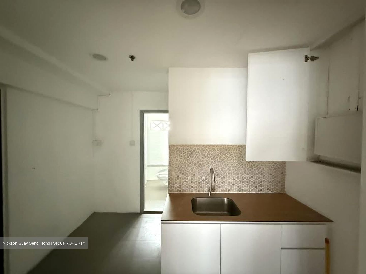 Amoy Street (D1), Office #535652401